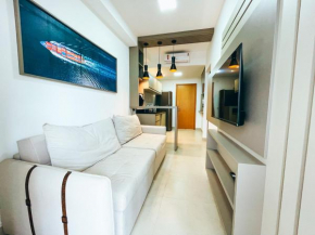 ACONCHEGANTE E MODERNO APARTAMENTO PERTÍSSIMO DA PRAIA